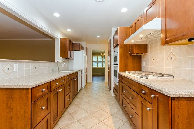 4225 Reaumur Drive, Dallas, TX 75229