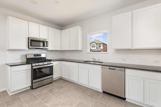2202 Bridgeport Street, Forney, TX 75126