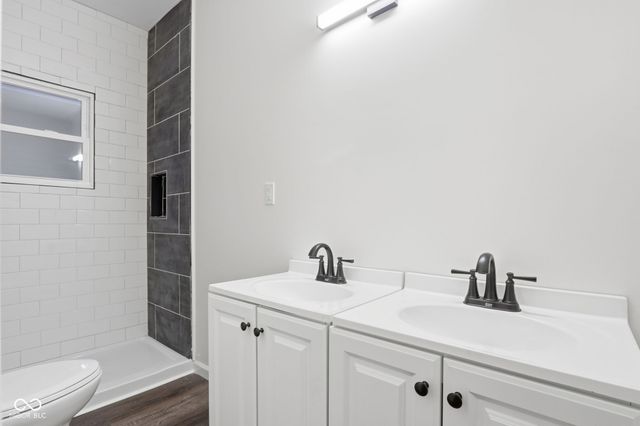 330 N Beville Avenue, Indianapolis, IN 46201