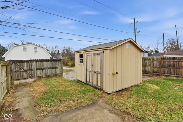 330 N Beville Avenue, Indianapolis, IN 46201