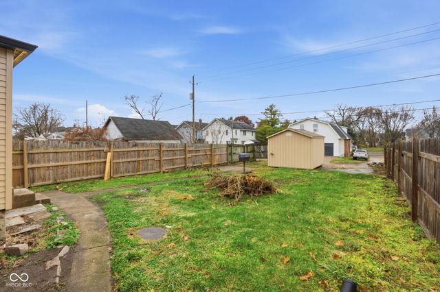 330 N Beville Avenue, Indianapolis, IN 46201