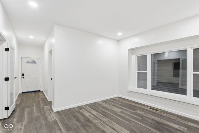 330 N Beville Avenue, Indianapolis, IN 46201