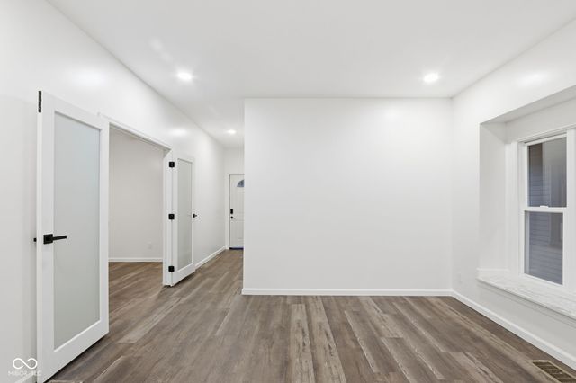 330 N Beville Avenue, Indianapolis, IN 46201