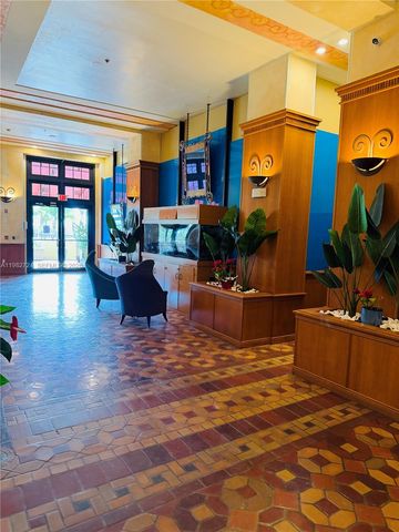 1330 Ocean Dr R5C, Miami Beach, FL 33139