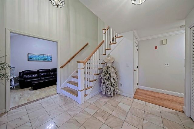 2 Nottingham Dr, Raynham, MA 02767