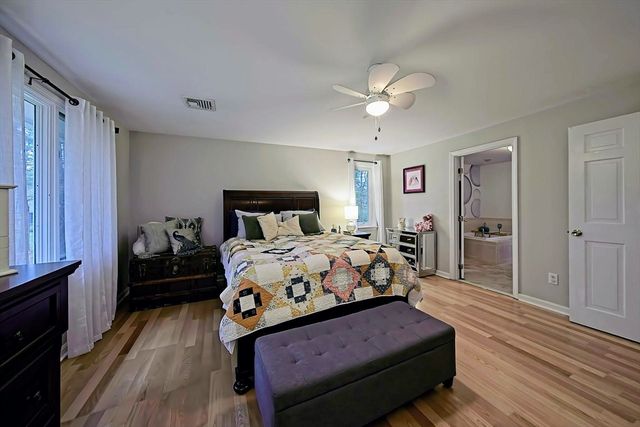 2 Nottingham Dr, Raynham, MA 02767
