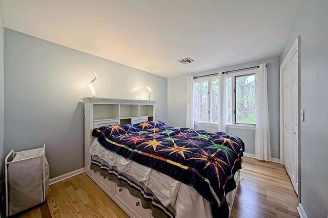 2 Nottingham Dr, Raynham, MA 02767