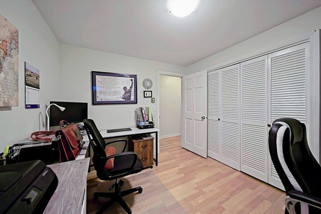 2 Nottingham Dr, Raynham, MA 02767