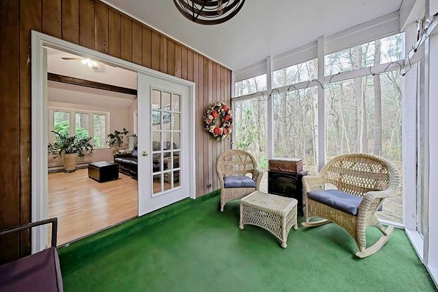 2 Nottingham Dr, Raynham, MA 02767