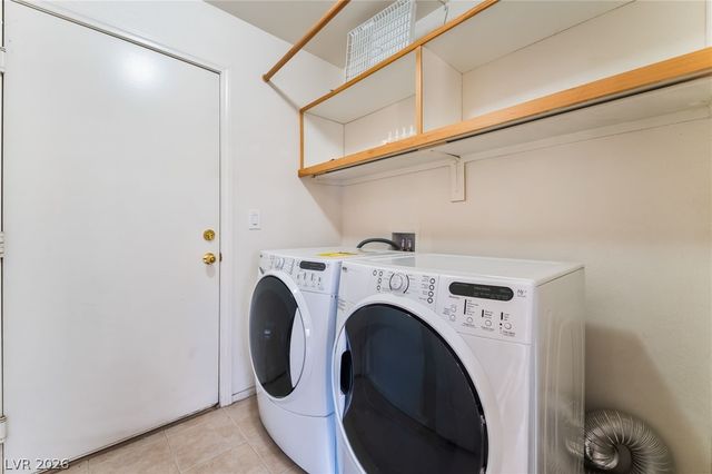 901 North Elliot Park Avenue, North Las Vegas, NV 89032