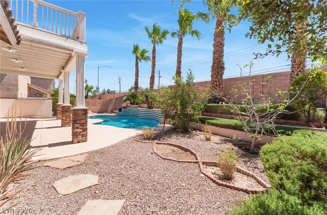 901 North Elliot Park Avenue, North Las Vegas, NV 89032