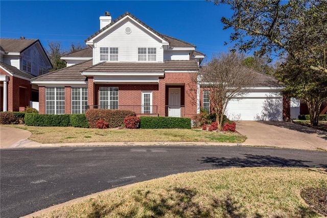 4010 Long Champ DR 14, Austin, TX 78746