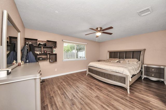 5331 Windsong Trail, Houston, TX 77084