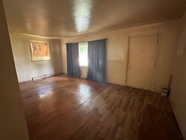 1560 Magnolia Street, Kalamazoo, MI 49048