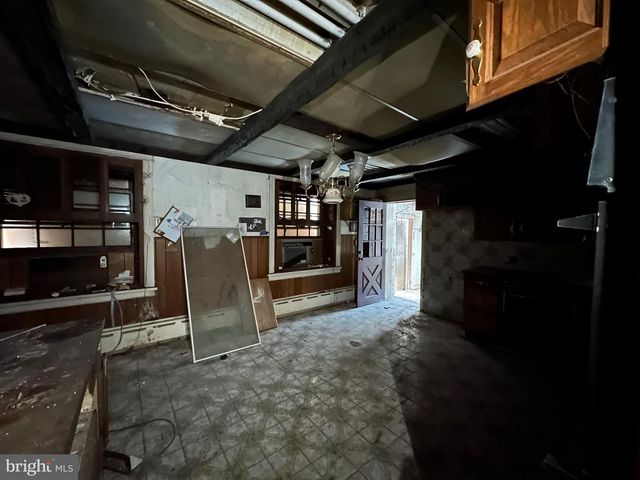 1400 PLYMOUTH BLVD, Norristown, PA 19401