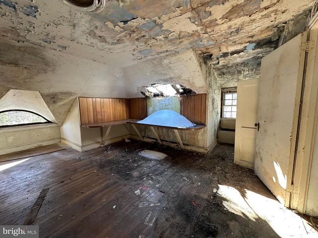 1400 PLYMOUTH BLVD, Norristown, PA 19401