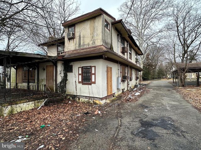 1400 PLYMOUTH BLVD, Norristown, PA 19401