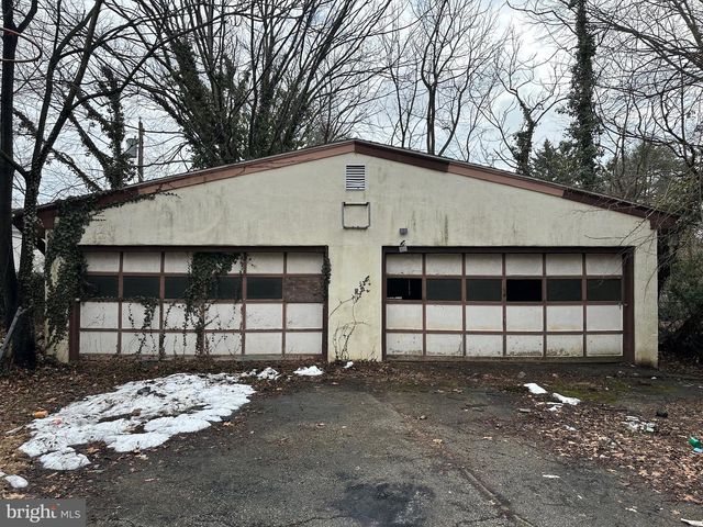 1400 PLYMOUTH BLVD, Norristown, PA 19401