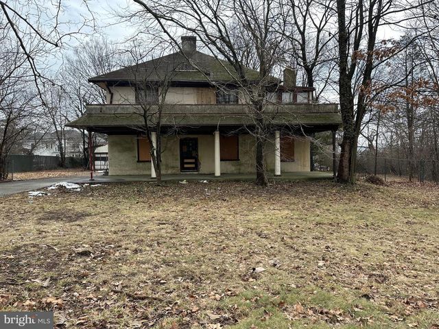 1400 PLYMOUTH BLVD, Norristown, PA 19401