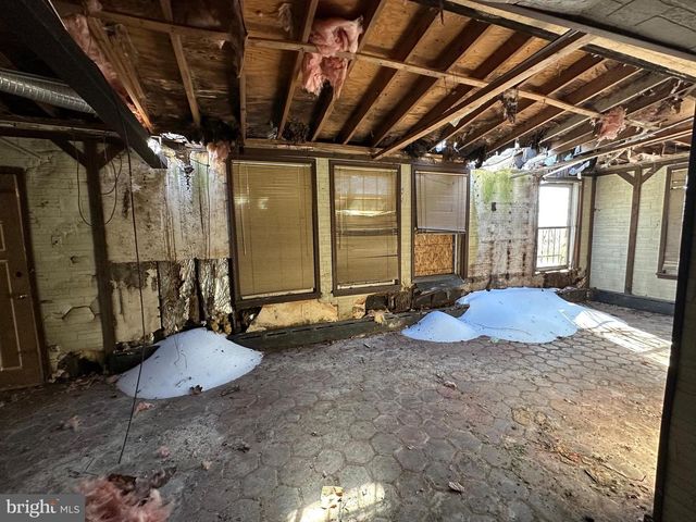 1400 PLYMOUTH BLVD, Norristown, PA 19401