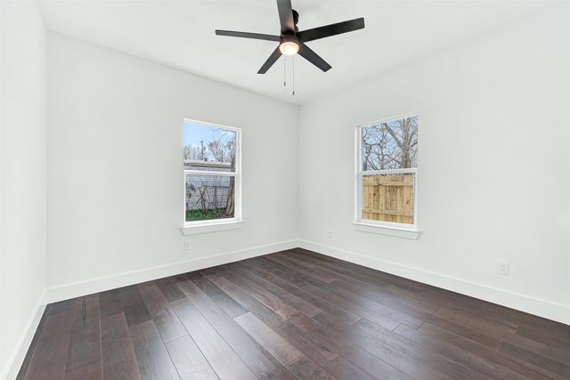 2821 Morse Street, Greenville, TX 75401