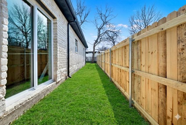 2821 Morse Street, Greenville, TX 75401