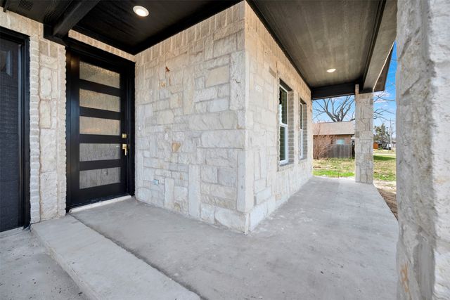 2821 Morse Street, Greenville, TX 75401