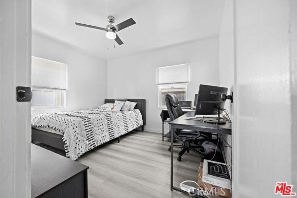 Image 22 of property listing at 2210 Clyde, Los Angeles, CA 90016