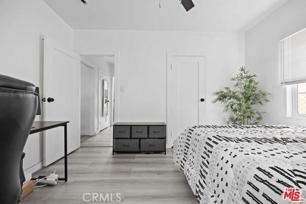 Image 25 of property listing at 2210 Clyde, Los Angeles, CA 90016