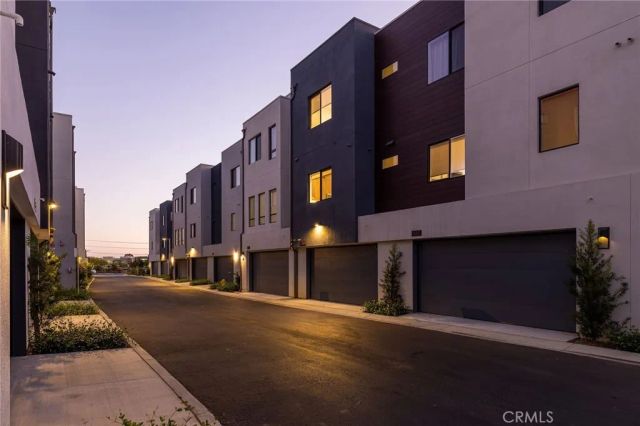 16328 Helber Way, Tustin, CA 92782