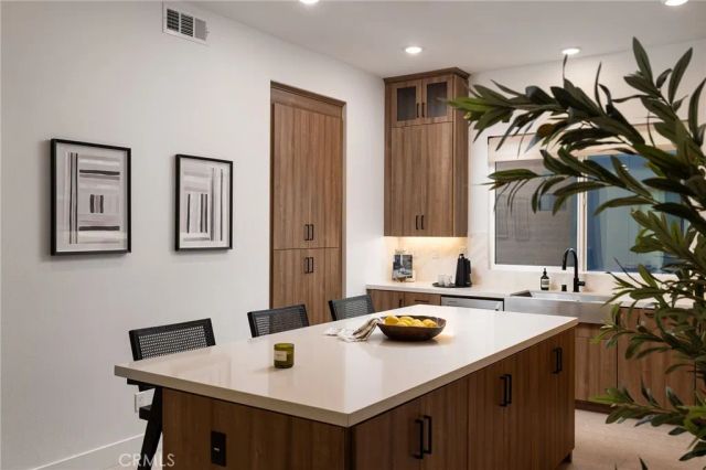 16328 Helber Way, Tustin, CA 92782