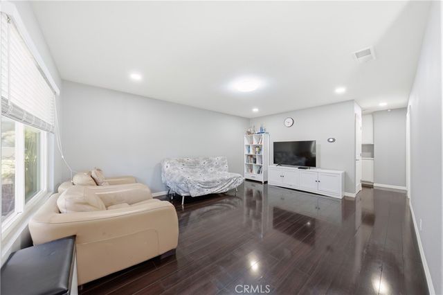 1256 S Diamond Bar Blvd D, Diamond Bar, CA 91765