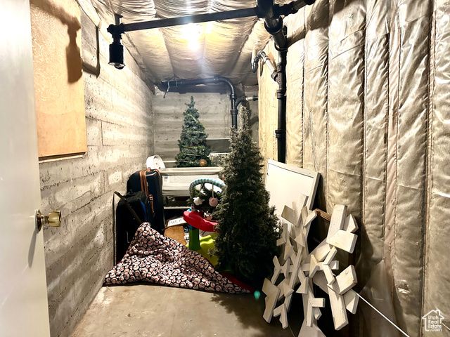 142 N 300 W, Vernal, UT 84078