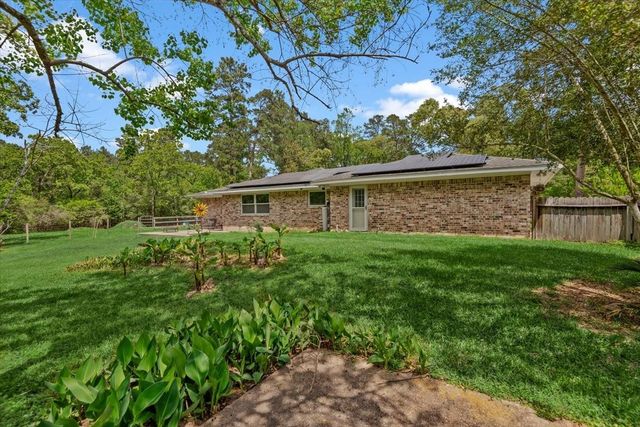 16701 Surrey Lane, Stagecoach, TX 77355