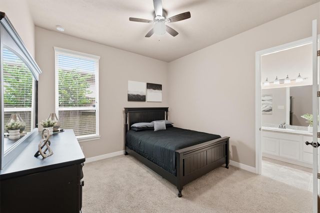 17215 Sages Ravine Drive, Humble, TX 77346