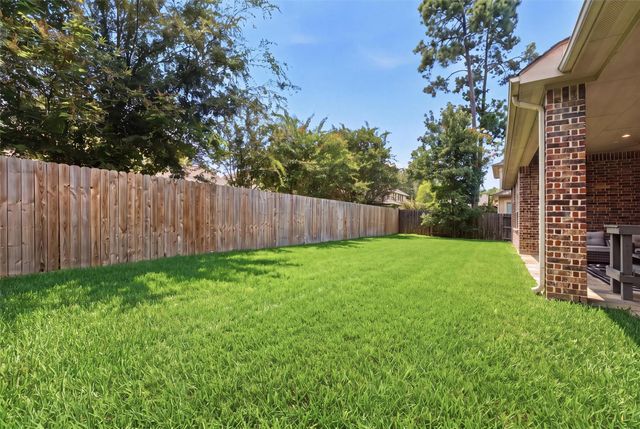 17215 Sages Ravine Drive, Humble, TX 77346