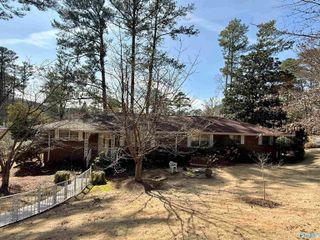132 Sunnydale Road, Gadsden, AL 35901