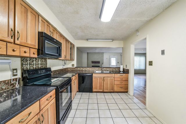 14115 Bella Drive, Cypress, TX 77429