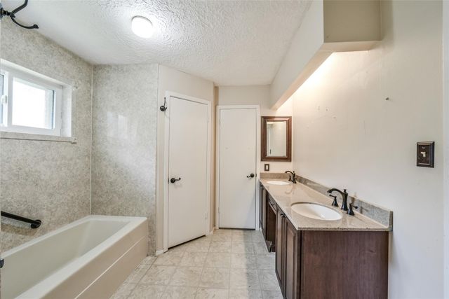 14115 Bella Drive, Cypress, TX 77429