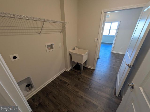 1420 SILK RUN, Breinigsville, PA 18031