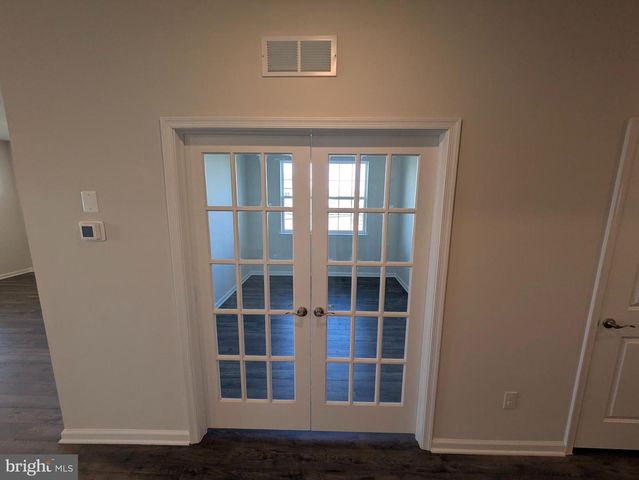 1420 SILK RUN, Breinigsville, PA 18031