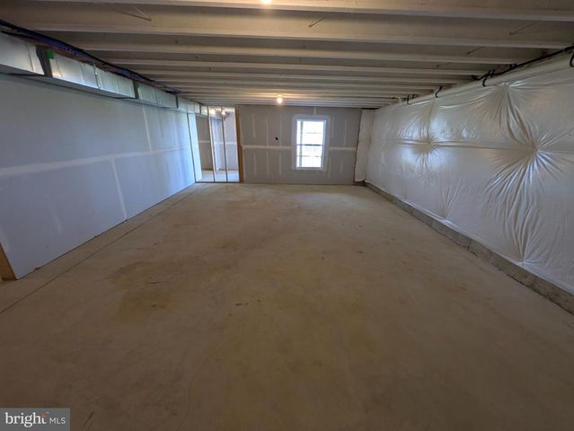 1420 SILK RUN, Breinigsville, PA 18031