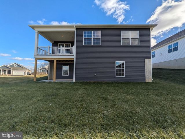 1420 SILK RUN, Breinigsville, PA 18031