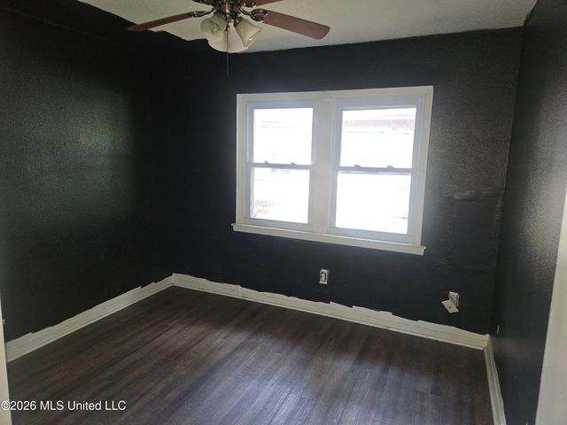 1309 Parktown Drive, Ocean Springs, MS 39564