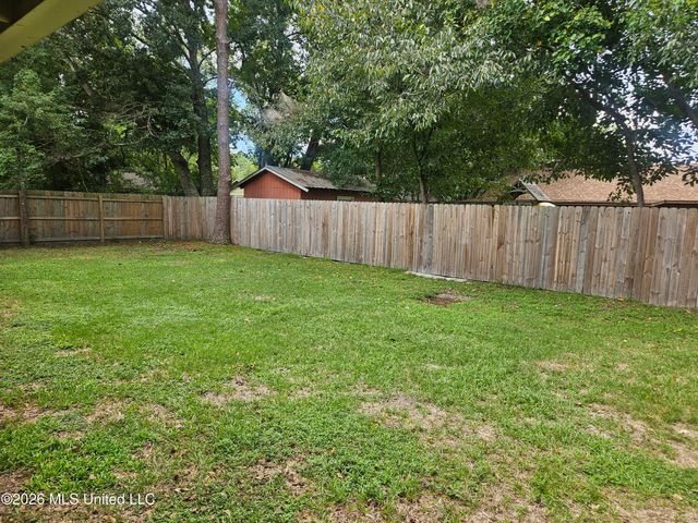 1309 Parktown Drive, Ocean Springs, MS 39564