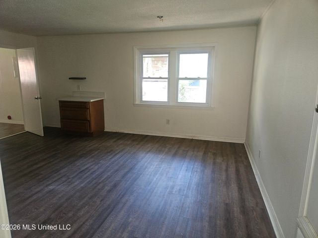 1309 Parktown Drive, Ocean Springs, MS 39564