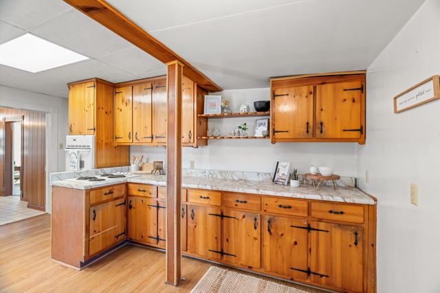 25 TILT HAMMER CIR, Staunton, VA 24401