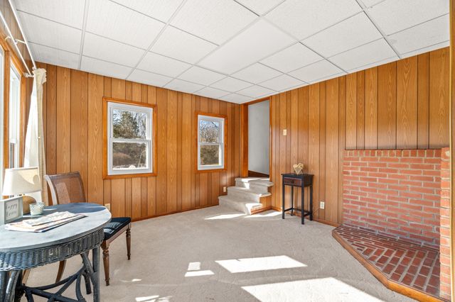 25 TILT HAMMER CIR, Staunton, VA 24401