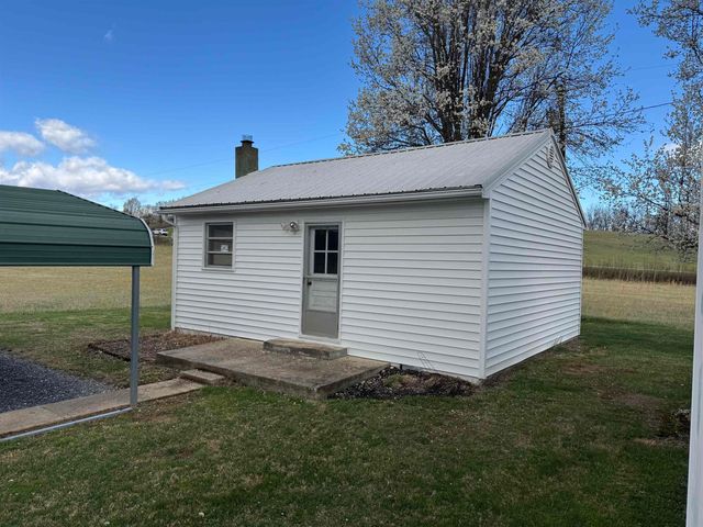 25 TILT HAMMER CIR, Staunton, VA 24401