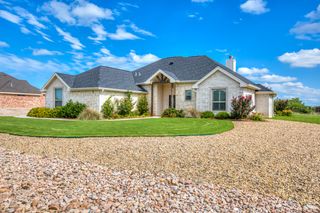 5242 Grey Wolf Lane, San Angelo, TX 76901